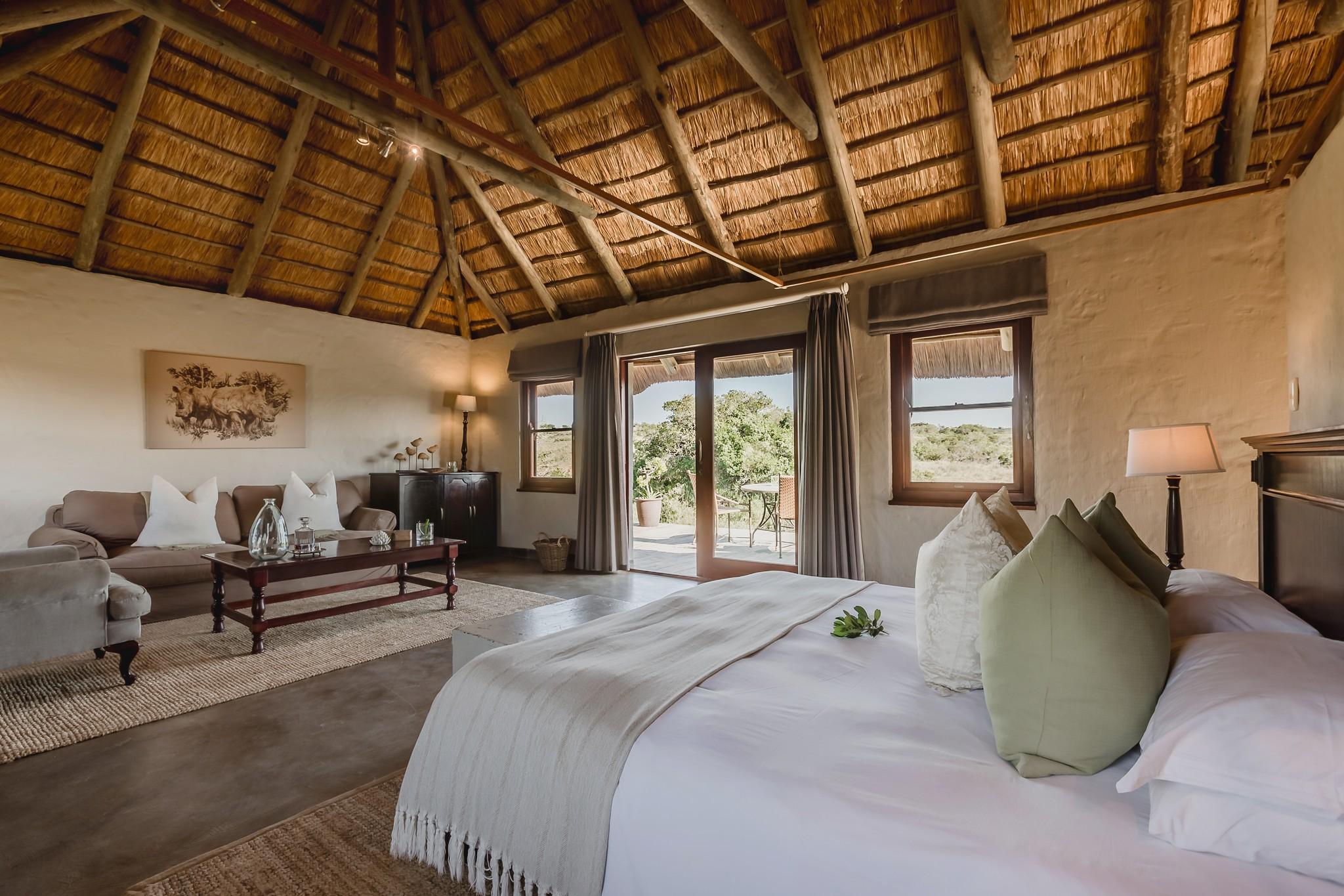 Hlosi Game Lodge - Amakhala Game Reserve Buyskloof Eksteriør billede